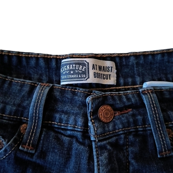 Signature by Levi Strauss At Waist Boot Cut Jeans Size 4 - Picture 3 of 7